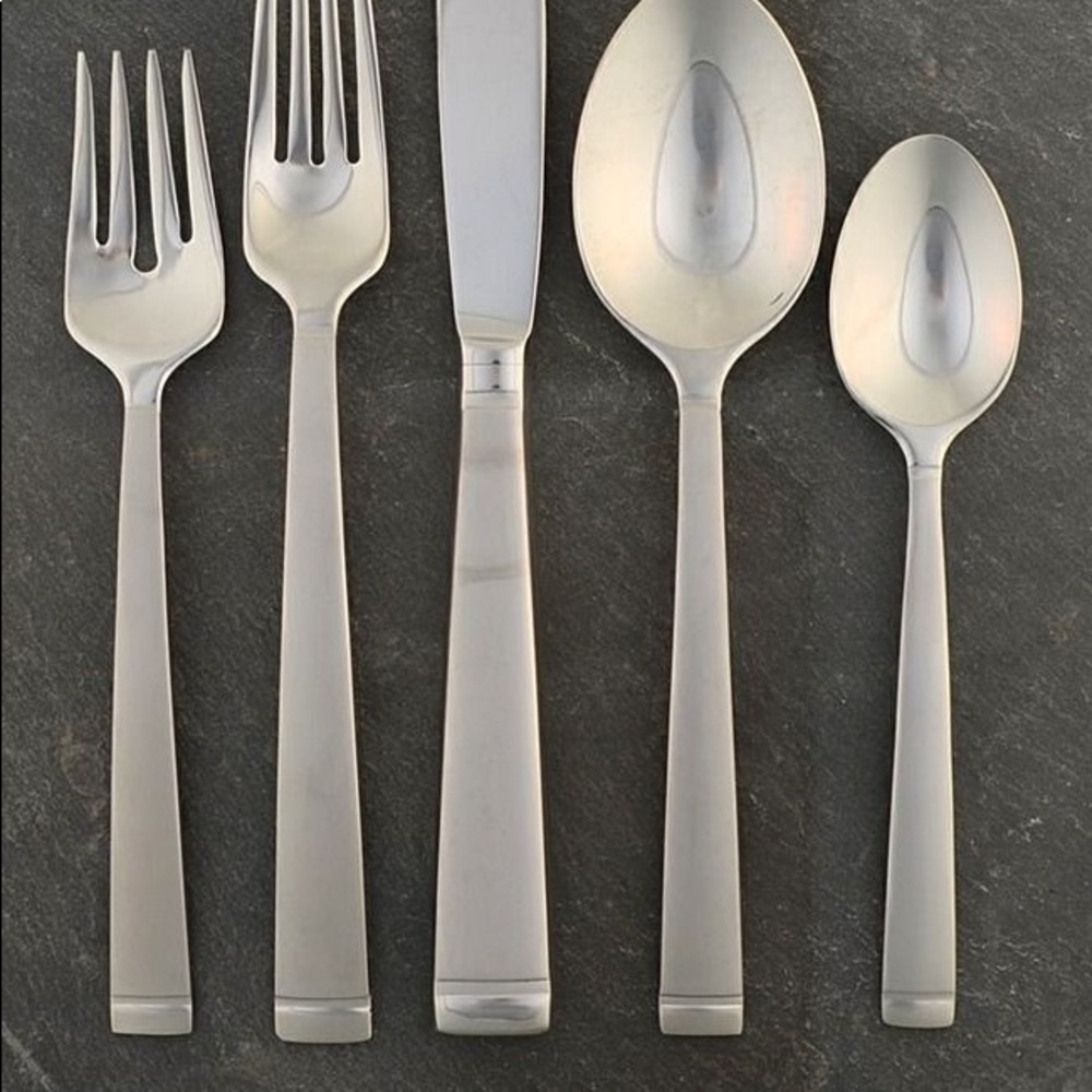 5 Piece Place Setting Oneida Frost (Stainless)